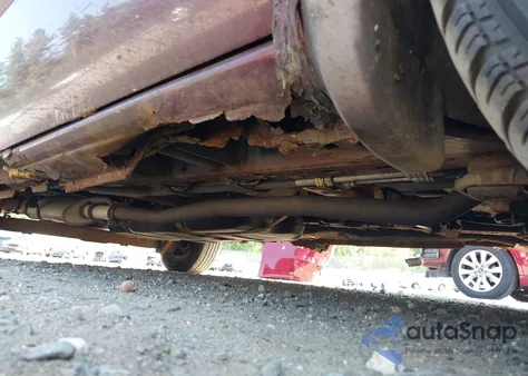 2001 Dodge Grand Caravan Sport z USA, uszkodzony, nr VIN 2B8GP44351R308080